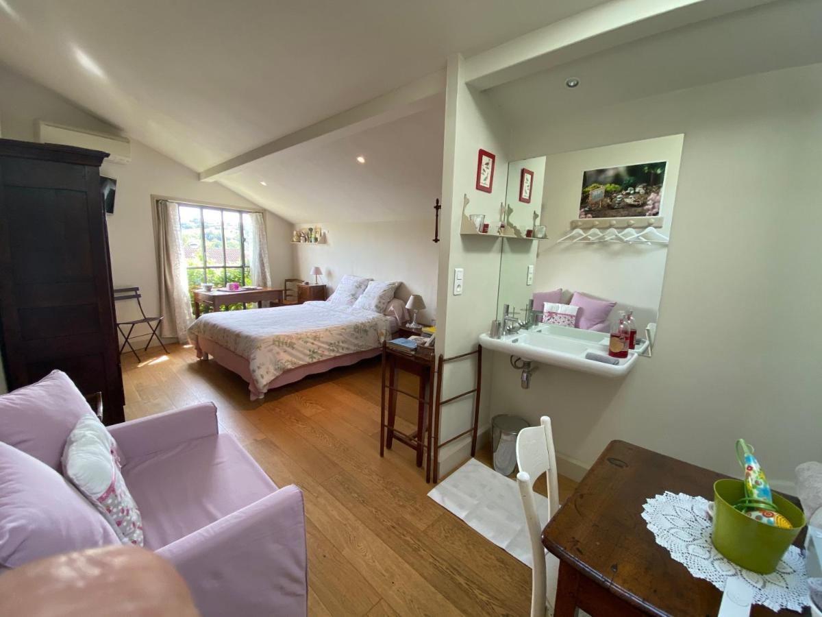 Chez L'Antiquaire Bed & Breakfast Hauterives Ngoại thất bức ảnh