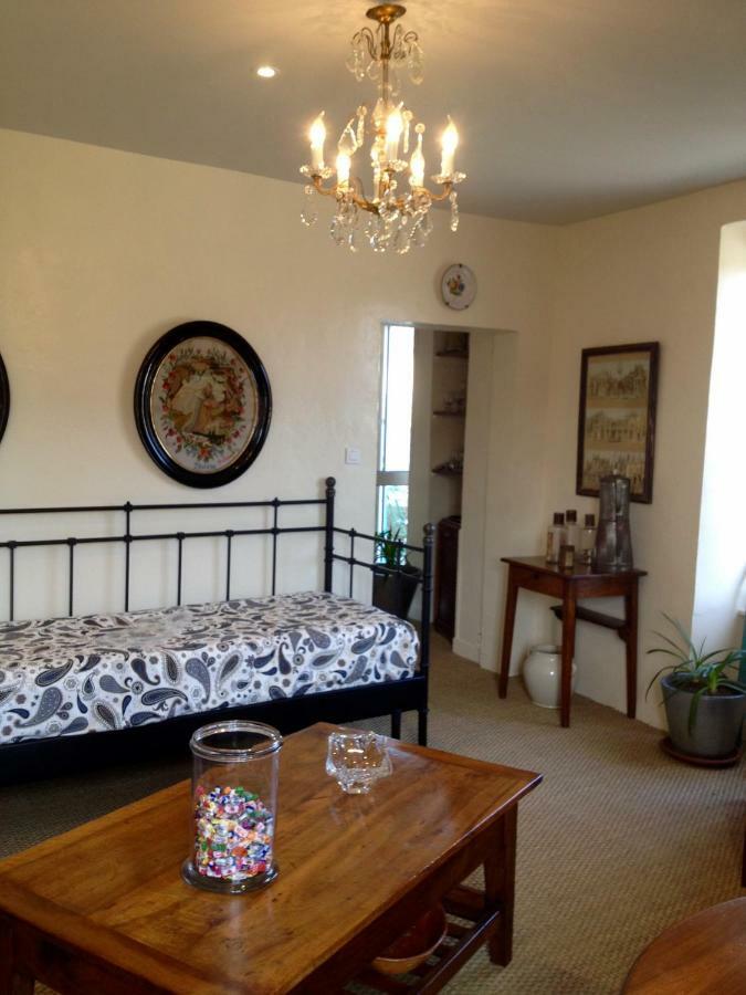 Chez L'Antiquaire Bed & Breakfast Hauterives Ngoại thất bức ảnh